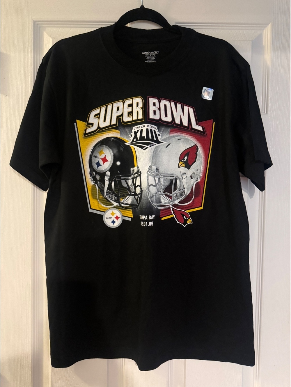 Reebok Super Bowl XLIII Steelers vs Cardinals T-Shirt M NWOT